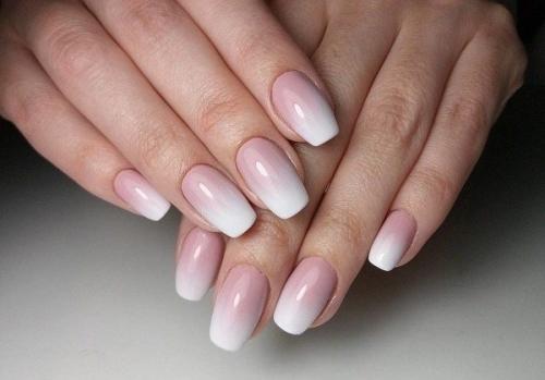 Какие техники нанесения подходят для создания чёрно-розового дизайна. Техники и методы