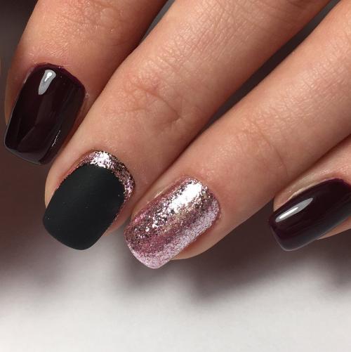 Как добавить глиттер или другие украшения в розово-черный новогодний маникюр. Идеи черного блестящего маникюра