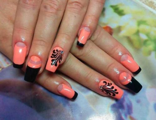 Персиковый коричневый бежевый маникюр. Персиковый маникюр: оригинальные идеи дизайна и лучшие сочетания цвета в сезоне 2019-2020 (145 фото)