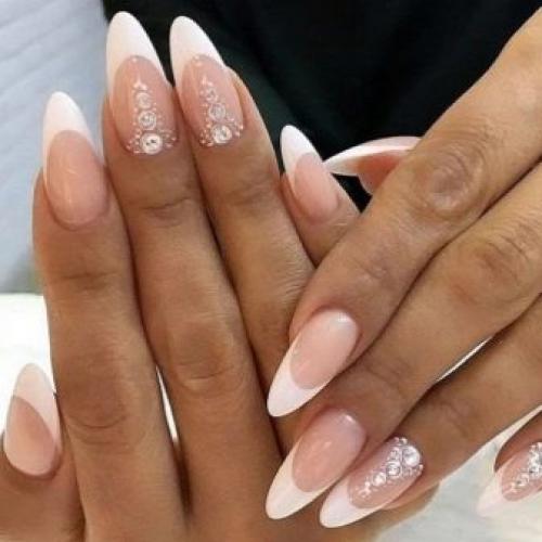 Идеи и техника нанесения французского маникюра на короткие ногти. #1 Маникюр на короткие ногти 16 Идеи и техника нанесения французского маникюра на короткие ногти. #1 Маникюр на короткие ногти 16