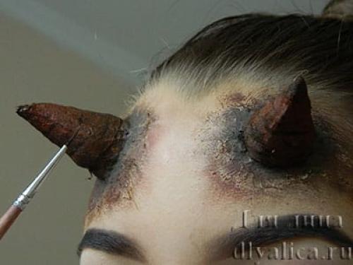 Как сделать рожки чертика из бумаги. Создание рожек для чертика