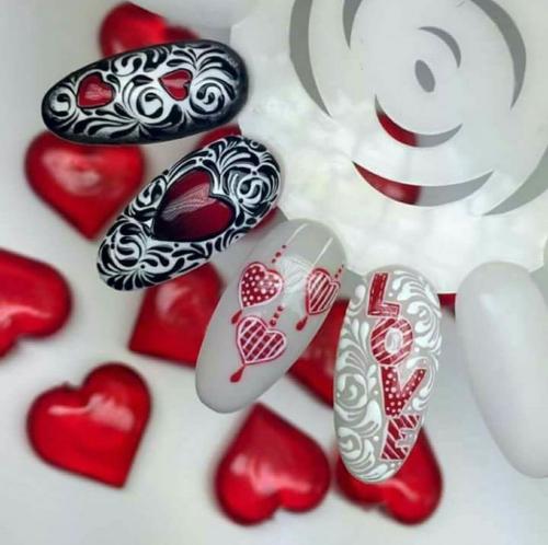 Как выбрать подходящий розовый оттенок для маникюра с черными сердечками. Лучшие идеи маникюра с сердечками