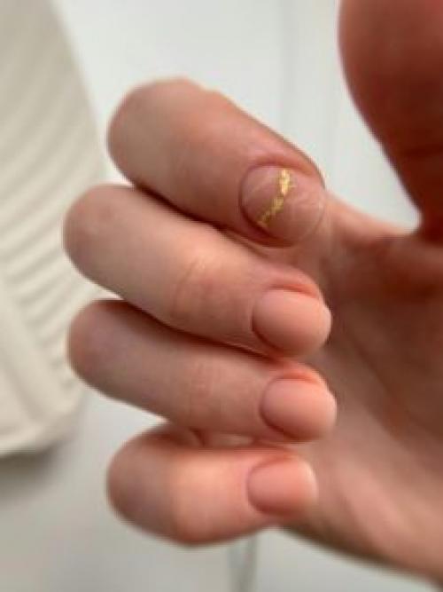 Как правильно закрепить маникюр, чтобы сердечки не отслоились. Отслойки «семечками» покрытия целиком в первые дни/часы