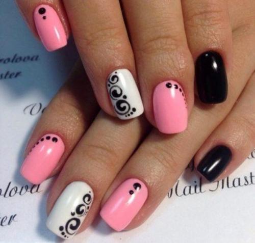Черно-розовый маникюр: 10 стильных идей для дизайна ногтей 12
