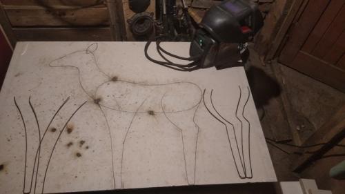 Как сделать рога оленя из проволоки. Новогодний олень из проволоки своими руками