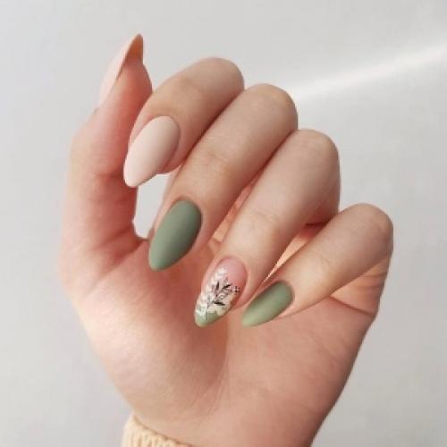 Черно-розовый маникюр миндаль: модные идеи для стильных ногтей 12