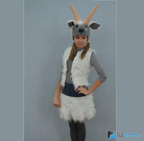 Как сделать костюм оленя на праздник своими руками. Карнавальный костюм оленёнка: шапочка с рожками 30 Как сделать костюм оленя на праздник своими руками. Карнавальный костюм оленёнка: шапочка с рожками 30