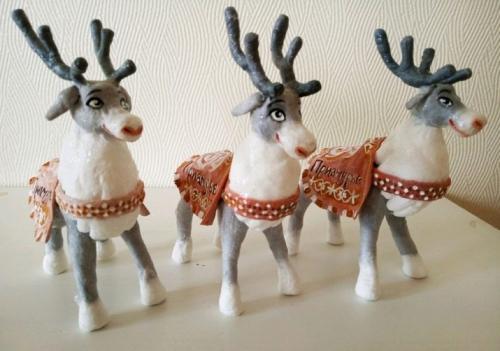 Как сделать рождественского оленя своими руками. Новогодний олень своими руками: несколько простых вариантов изготовления 21 Как сделать рождественского оленя своими руками. Новогодний олень своими руками: несколько простых вариантов изготовления 21
