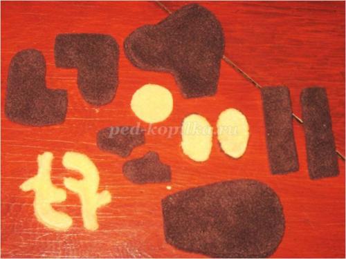 Как сделать рождественского оленя своими руками. Новогодний олень своими руками: несколько простых вариантов изготовления 33 Как сделать рождественского оленя своими руками. Новогодний олень своими руками: несколько простых вариантов изготовления 33