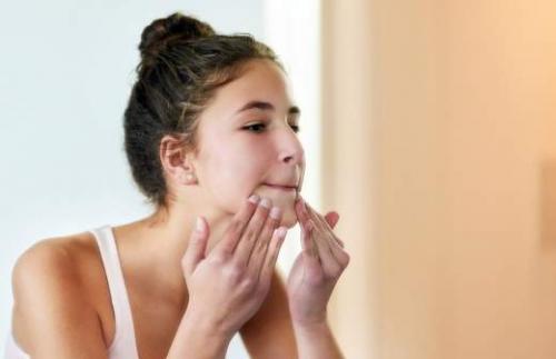 Защити свои ногти: почему кожа вокруг ногтей сохнет и как это предотвратить 06