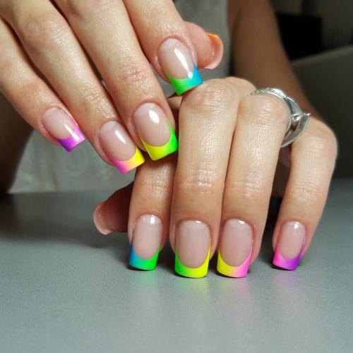 Подходит ли Черный Френч на Розовой базе для всех форм и длины ногтей. Идеи французского маникюра на квадратные ногти