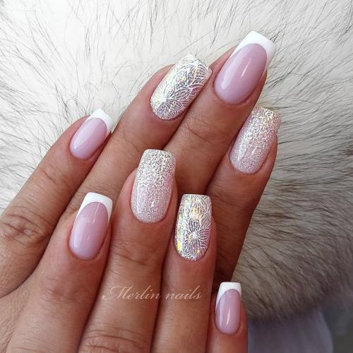 Почему Черный Френч на Розовой базе стал таким популярным в последнее время. Идеи розового френча