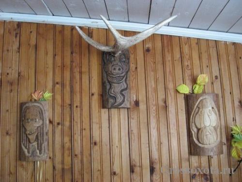 Как закрепить рога на медальон. Крепим лосиные рога