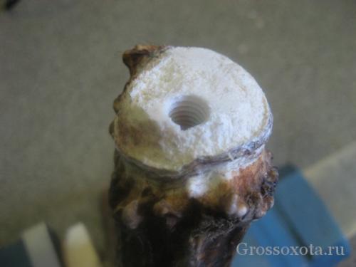 Как закрепить рога на медальон. Крепим лосиные рога