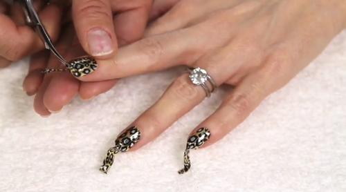 Можно ли использовать фольгу для ногтей несколько раз. Разновидности материала