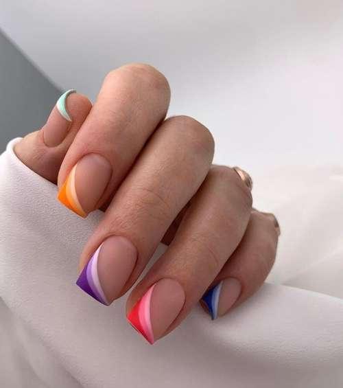 Маникюр на море. Морской маникюр 2022: новинки дизайна ногтей на море, фото