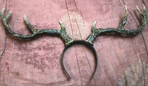 Как сделать рога оленя своими руками. Как сделать правдоподобные оленьи рога 04