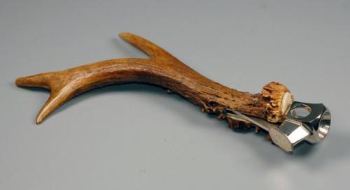 Рукоять ножа из рога косули. Чем хороша ручка для ножа из рога лося