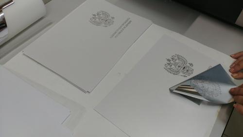 Какие инструменты необходимы для качественного нанесения фольги. Фольгирование в типографии СПб по низким ценам