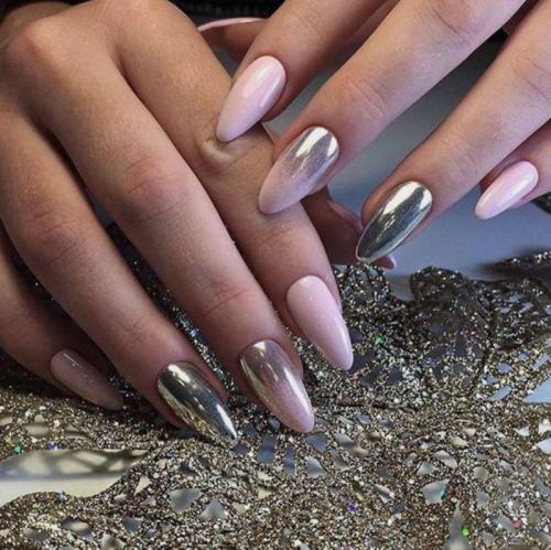 Можно ли комбинировать обычную фольгу с другими материалами для ногтевого дизайна. Маникюр с фольгой: фото новинки и модные тенденции 2025 красивого дизайна золотой и серебряной фольгой коротких ногтей