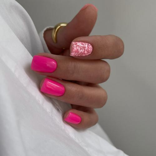 Какой стиль маникюра подчеркнет нежность розового цвета. Розовый маникюр: яркие идеи дизайна ногтей