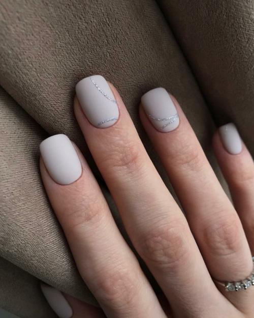 Какой цвет маникюра лучше всего сочетается с пудровым платьем. Пучок зелени: как сделать маникюр под зеленое платье?