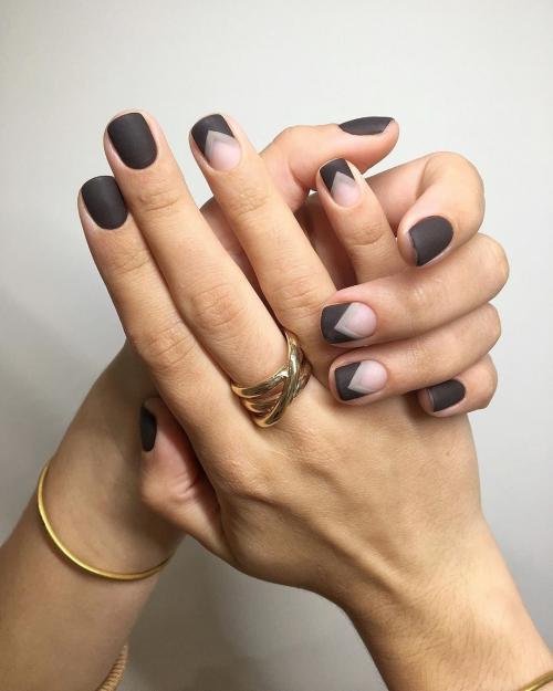 Маникюр на свадьбу: идеи для гостьи в розовом платье 09 Маникюр на свадьбу: идеи для гостьи в розовом платье 09