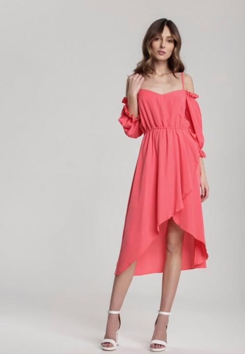 Как маникюр под малиновое платье можно дополнить аксессуарами. Какой цвет ногтей хорошо сочетается с малиновым платьем? Чего лучше избегать?