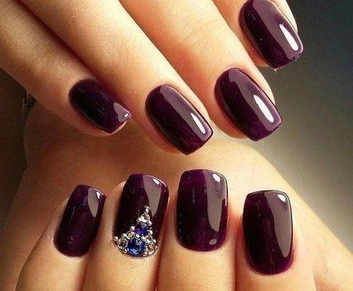 Почему не держится гель-лак на ногтях. Причины отхождения лака, связанные с особенностями организма 06