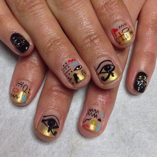 Красивые иероглифы на ногтях: оригинальный стиль для модниц 11