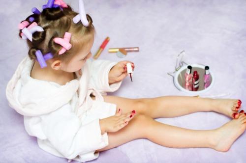 Сделали некачественный маникюр, что делать. Испорченные в салоне ногти: кто виноват?