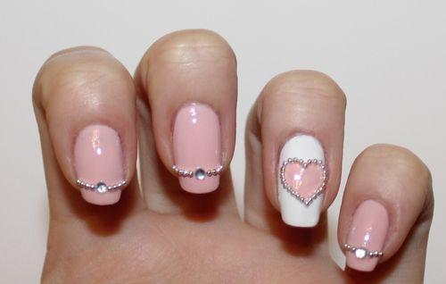 Клеим стразы на гель лак 2 самых популярных способа. Стразы —, что это за декор? 03