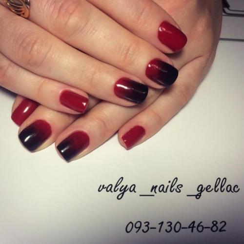 Маникюр красный с черным и серебром. Дизайн красно-черных ногтей омбре 2020-2021
