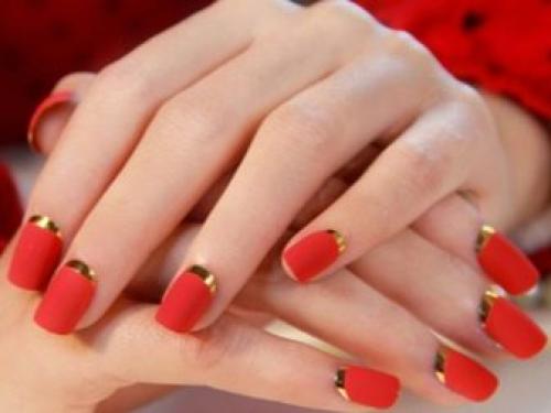 Черно-красный маникюр на короткие ногти. Фото черно-красного маникюра на коротких и длинных ногтях: красивый и модный дизайн 26 Черно-красный маникюр на короткие ногти. Фото черно-красного маникюра на коротких и длинных ногтях: красивый и модный дизайн 26