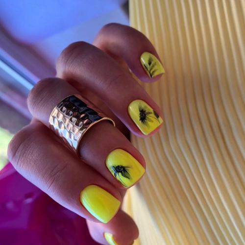 Модные цвета маникюра лето 2022. Модные тенденции маникюра на лето 2022 года