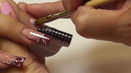 Почему нарощенные ногти отваливаются. Меры предосторожности