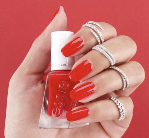 Как правильно снять шеллак в домашних условиях. Как правильно снимать гель-лак: советы