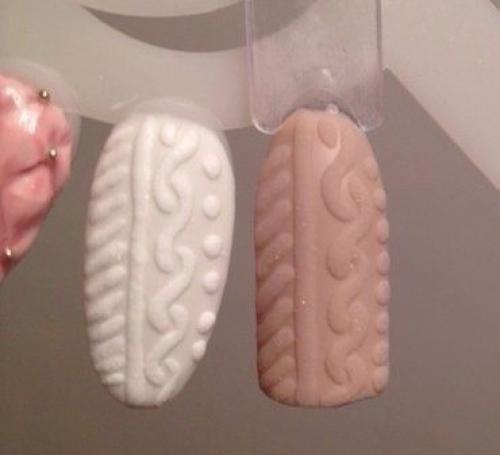 Вязаный маникюр пошагово. Мастер-класс «Вязаный маникюр», или эффект свитера на ногтях