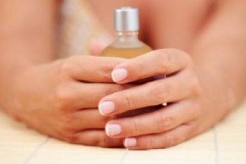 Что делать, чтобы нарощенные ногти долго держались. Важный совет от редакции 04