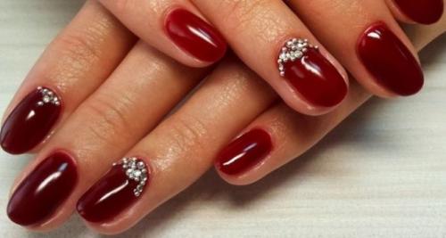 Сколы на ногтях гель-лак. Как этого избежать