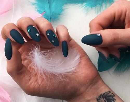 Дизайн ногтей 2022 миндаль. Дизайн ногтей миндалевидной формы — модные тенденции 2022 года