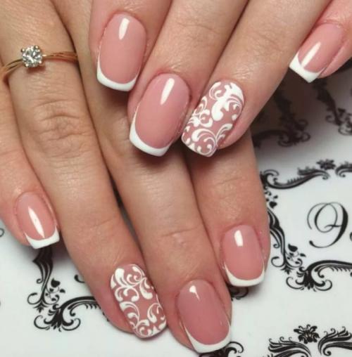 Французский маникюр 2022 на квадратные ногти. Квадратный френч на ногтях и новинки дизайна 2022 года