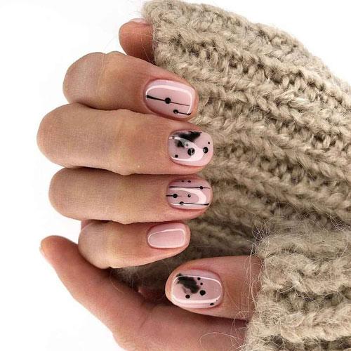 Шеллак на короткие ногти осень. Осенний маникюр на короткие ногти в 2022 году: 100 фото