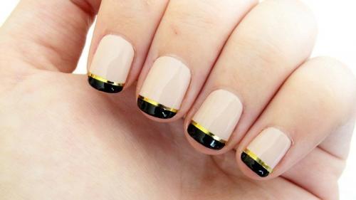 Золото во французском маникюре. Золотой френч: 48 идей, которые смотрятся беспощадно дорого 26 Золото во французском маникюре. Золотой френч: 48 идей, которые смотрятся беспощадно дорого 26