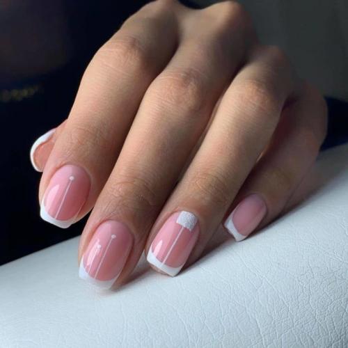 Французский маникюр 2022 на квадратные ногти. Квадратный френч на ногтях и новинки дизайна 2022 года