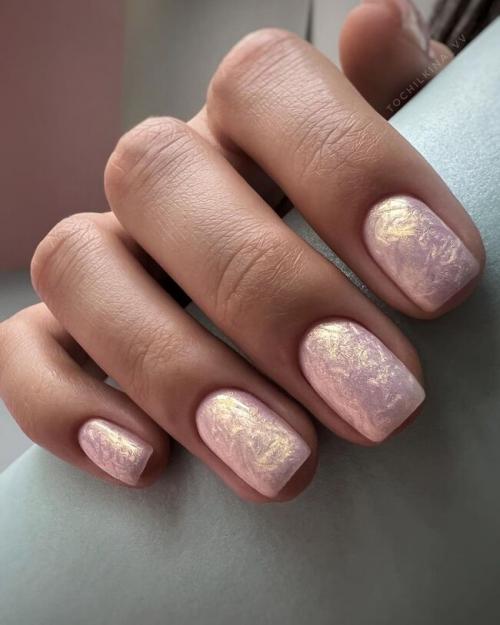 Новые тренды в модном маникюре на ногтях 20 Новые тренды в модном маникюре на ногтях 20