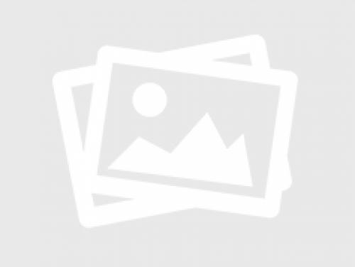 Омбре в голубой: современный тренд в моде и декоре 29 Омбре в голубой: современный тренд в моде и декоре 29