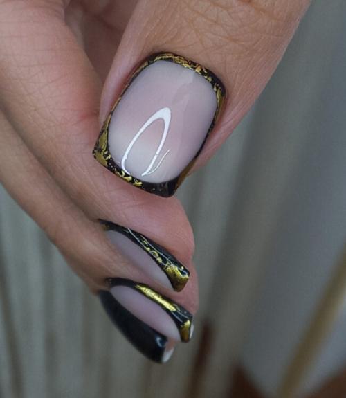 Новые тренды в модном маникюре на ногтях 19 Новые тренды в модном маникюре на ногтях 19