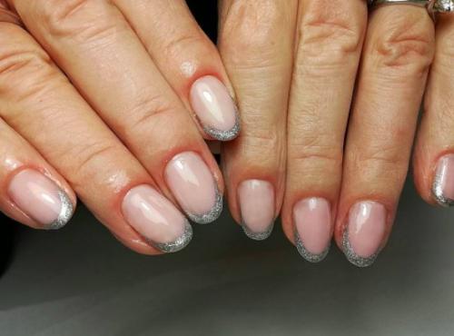 Френч с блестящей базой. Френч с блестками: 19 идей