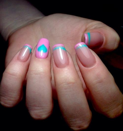 Какие цвета используются для розово-голубых омбре маникюров. Розово голубой маникюр: идеи дизайна и модные варианты применения маникюра в розово-голубом цвете (105 фото + видео)